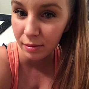 Meet your Posher, Tera